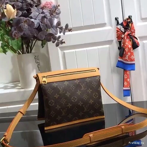 Frstbag ru LOUIS SLANTING VUITTON 0806